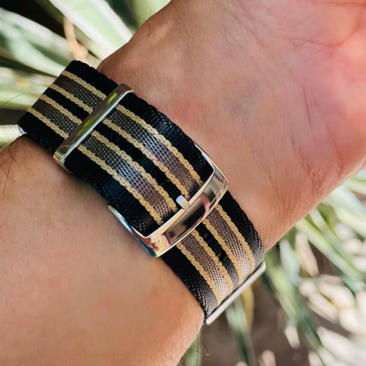 20 mm James Bond Nato-Armband Schwarz Grau Gelb – geflochtenes Nylon
