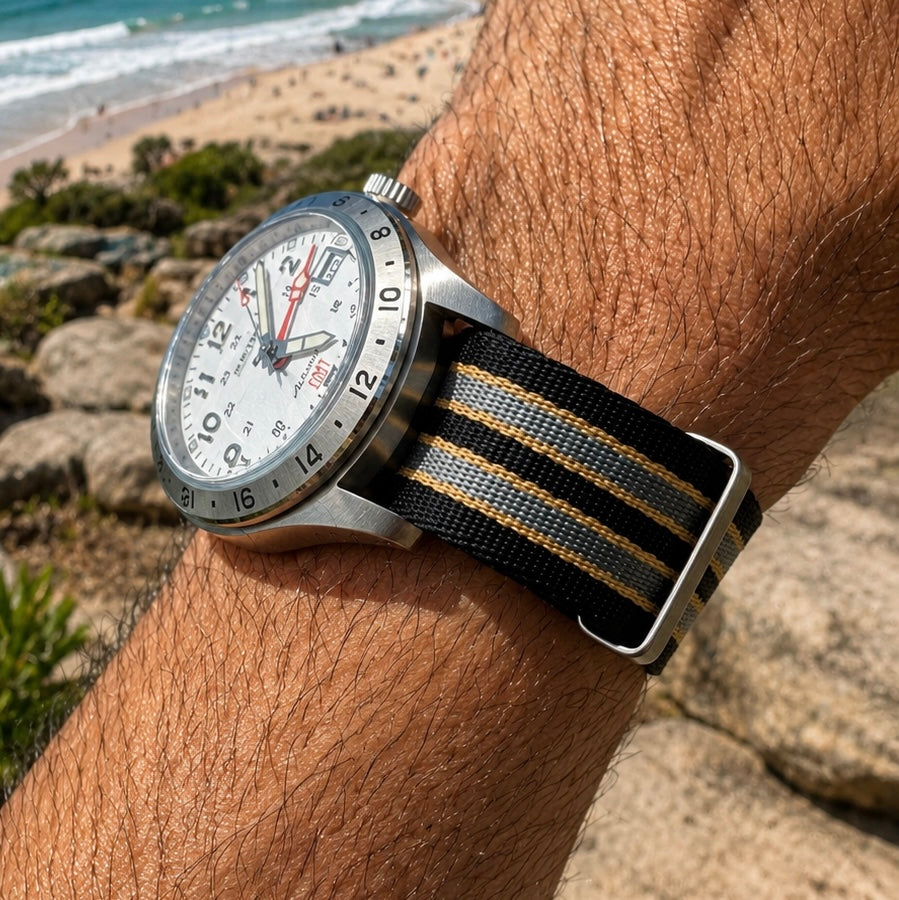 NATO-Armband James Bond Schwarz / Grau / Sand – geflochtenes, weiches Nylonband – Premium