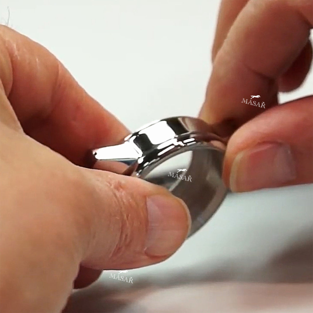 Outil Professionnel Bijouterie, Rénove Rayures sur Bijoux Bagues Colliers