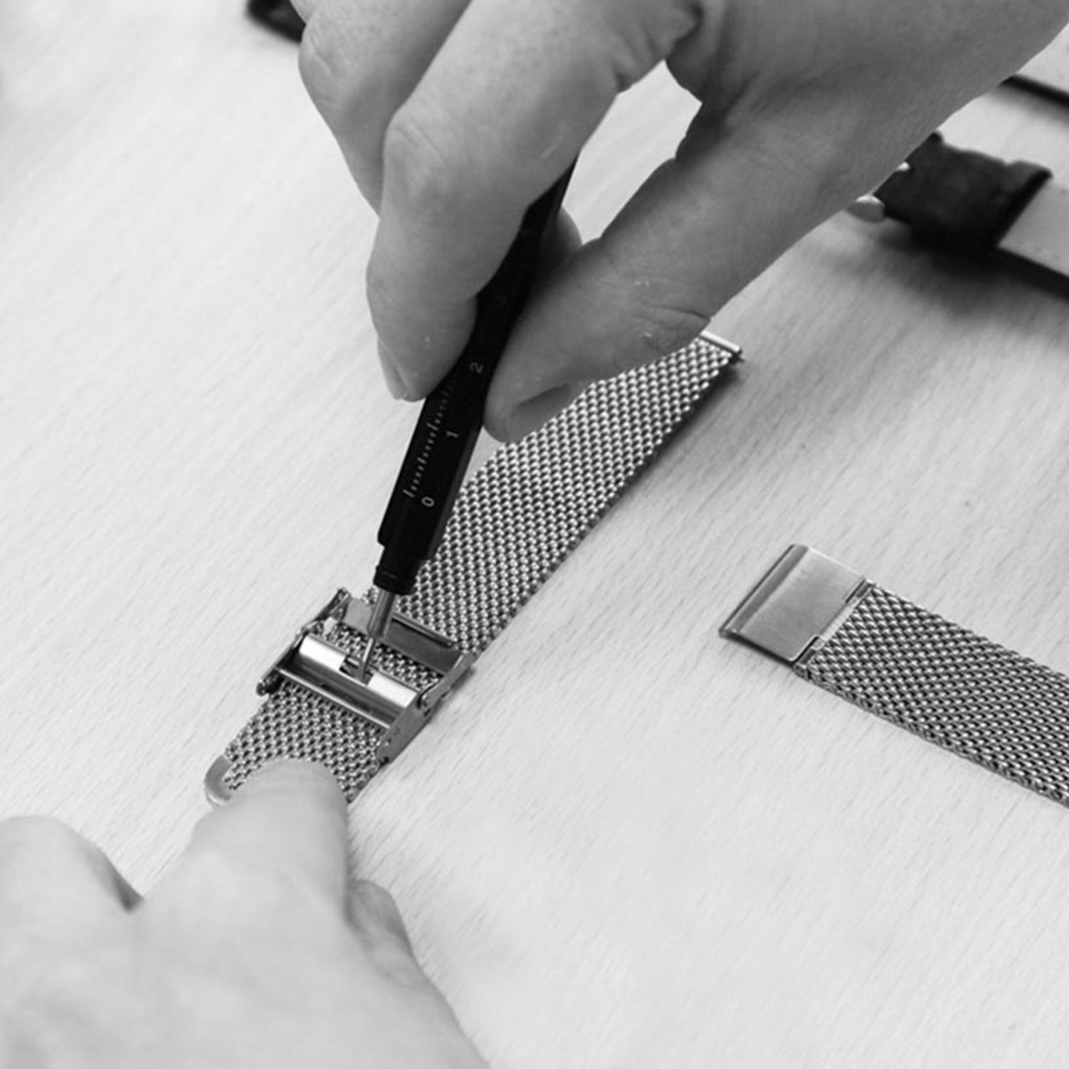 18 mm Milanaise-Uhrenarmband aus 316L-Edelstahl – Schnellverschluss, Silber