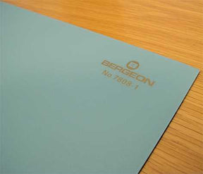 Bergeon 7808 Premium – Uhrmachermatte Modell Grün oder Schwarz – Rutschfeste Oberfläche, 320 x 240 x 2 mm