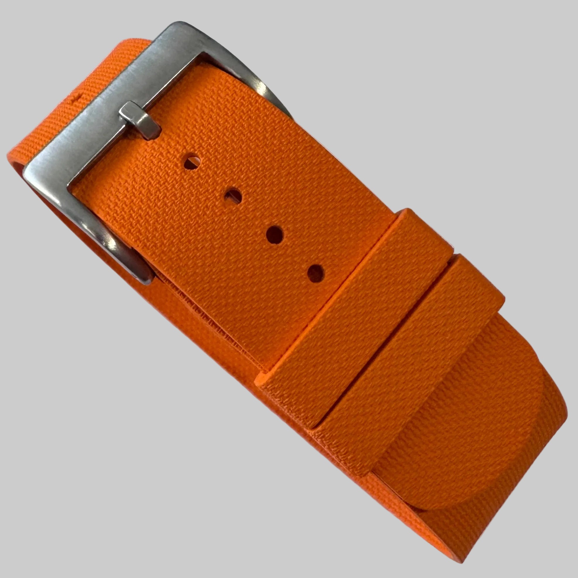 Bracelet montre Nato Orange en caoutchouc Aero Premium - 24,5cm