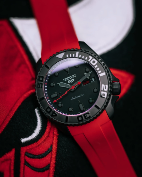Bracelet Montre en caoutchouc pour Rolex - Rouge - Boucle Déployante Acier Brossé