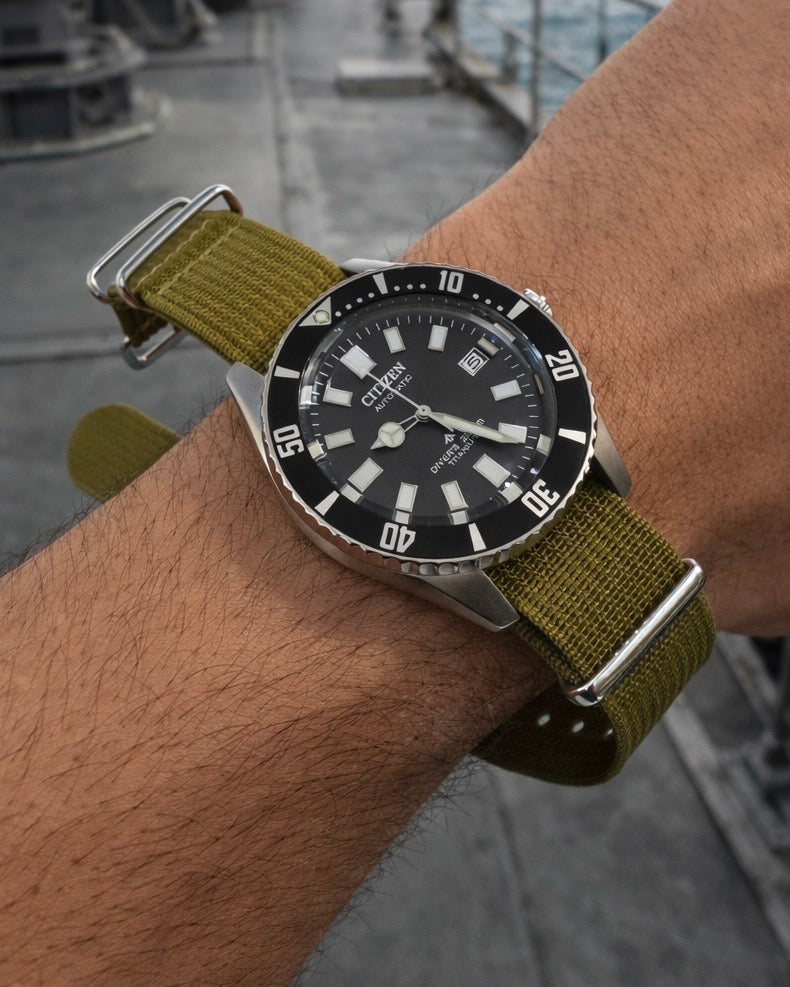 Nato Khaki - Hybride Tissu Nylon / Silicone