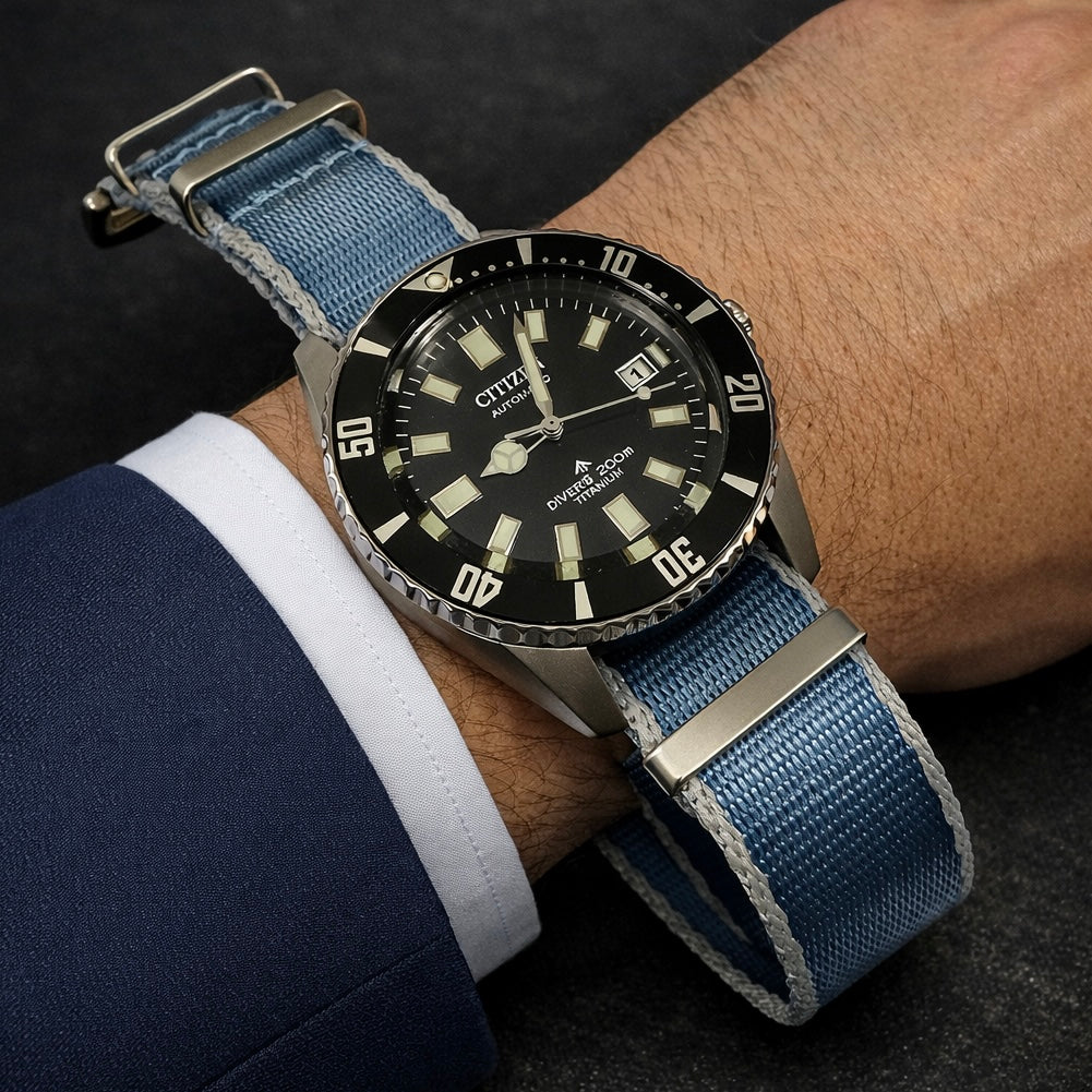 Bracelet de Montre NATO Nylon Gris clair / Bleu / Boucle satin - Homme