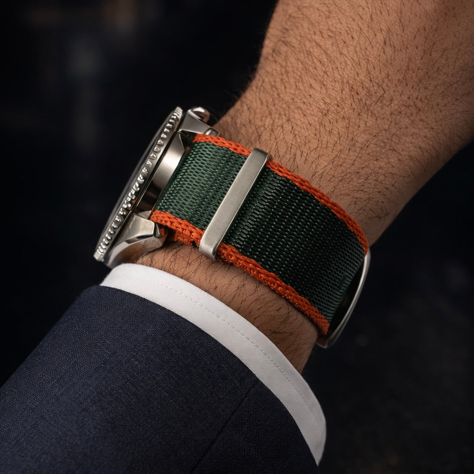 NATO-Uhrenarmband für Herren aus Nylon, Grün/Rot-Orange – Satinschließe