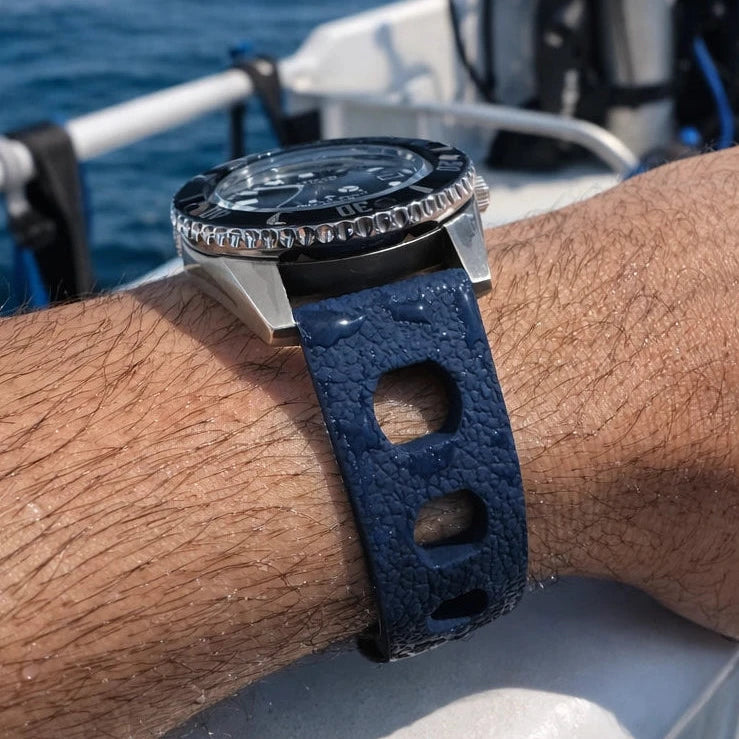 Bracelet montre tropic caoutchouc fkm bleu marine racer