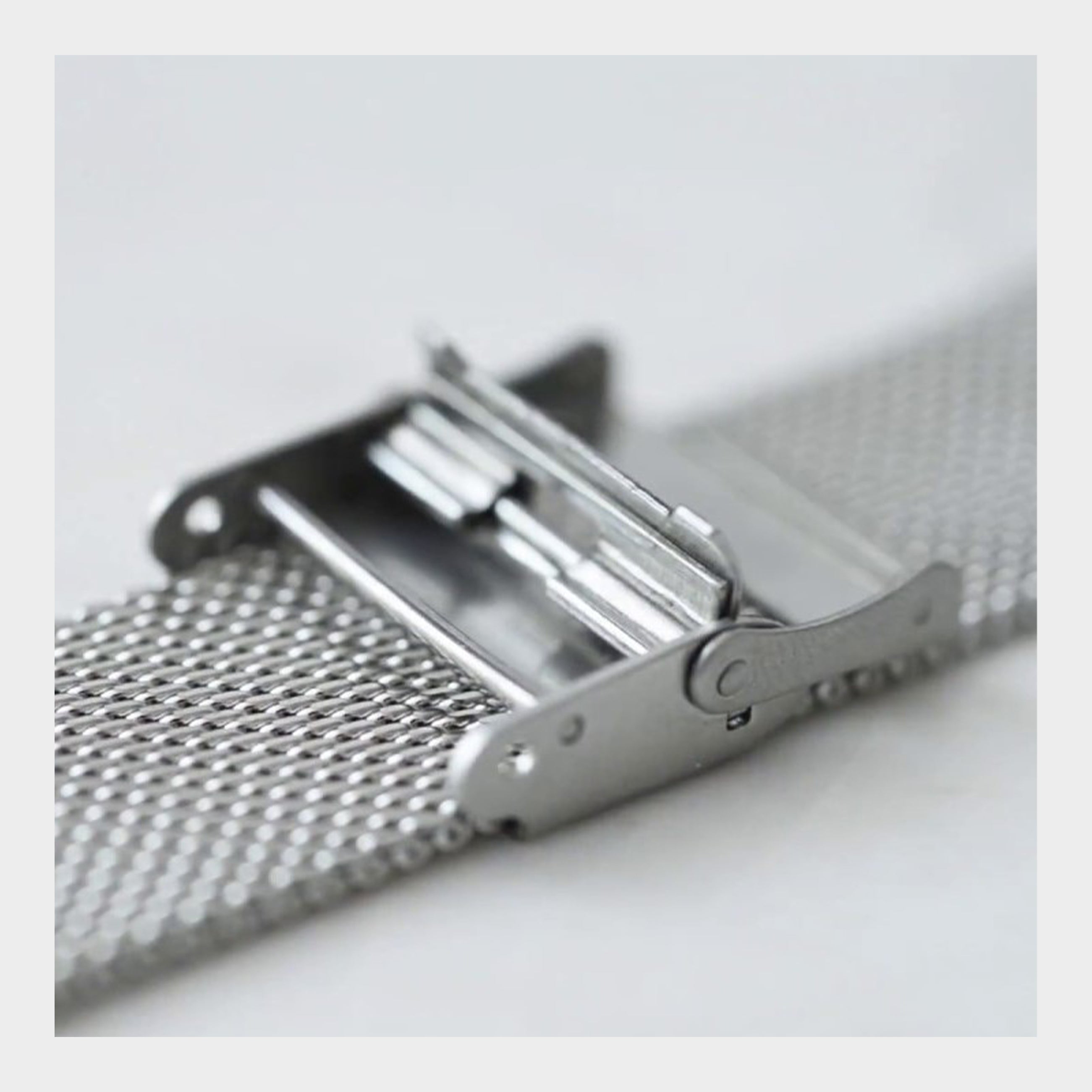 20mm Mesh Fine Ø 0,4mm - Milanaise Mesh Uhrenarmband - Universal - Silber