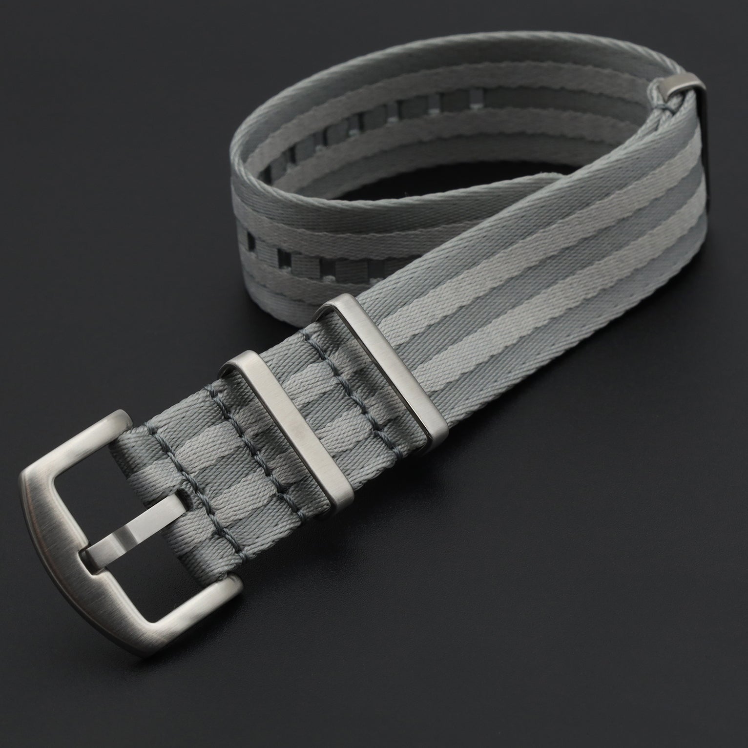 Bracelet de Montre NATO Nylon Gris / Gris Clair - Souple - Homme
